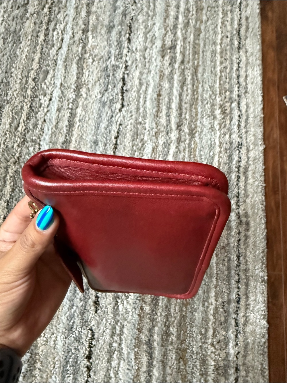 Coach Chunky Case 7165 Red - Picture 5 of 7